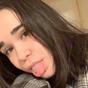 Meet your Posher, Faith